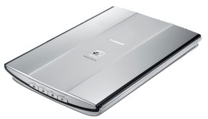 Canon Lide 200 (Side)